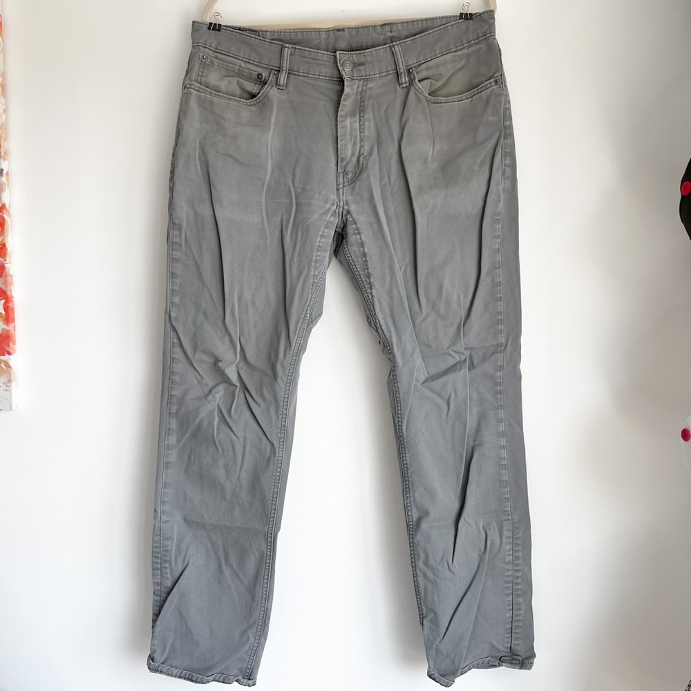Grey Levi’s Commuter Pants